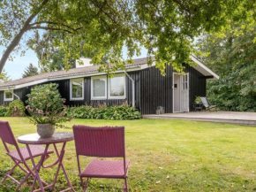 Holiday Home Suoma - 400m to the inlet by Interhome